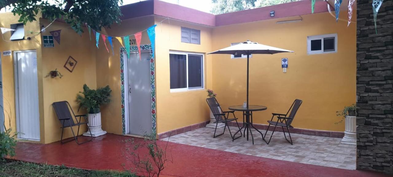 Casa Atrapasuenos Hotell Valladolid  Eksteriør bilde